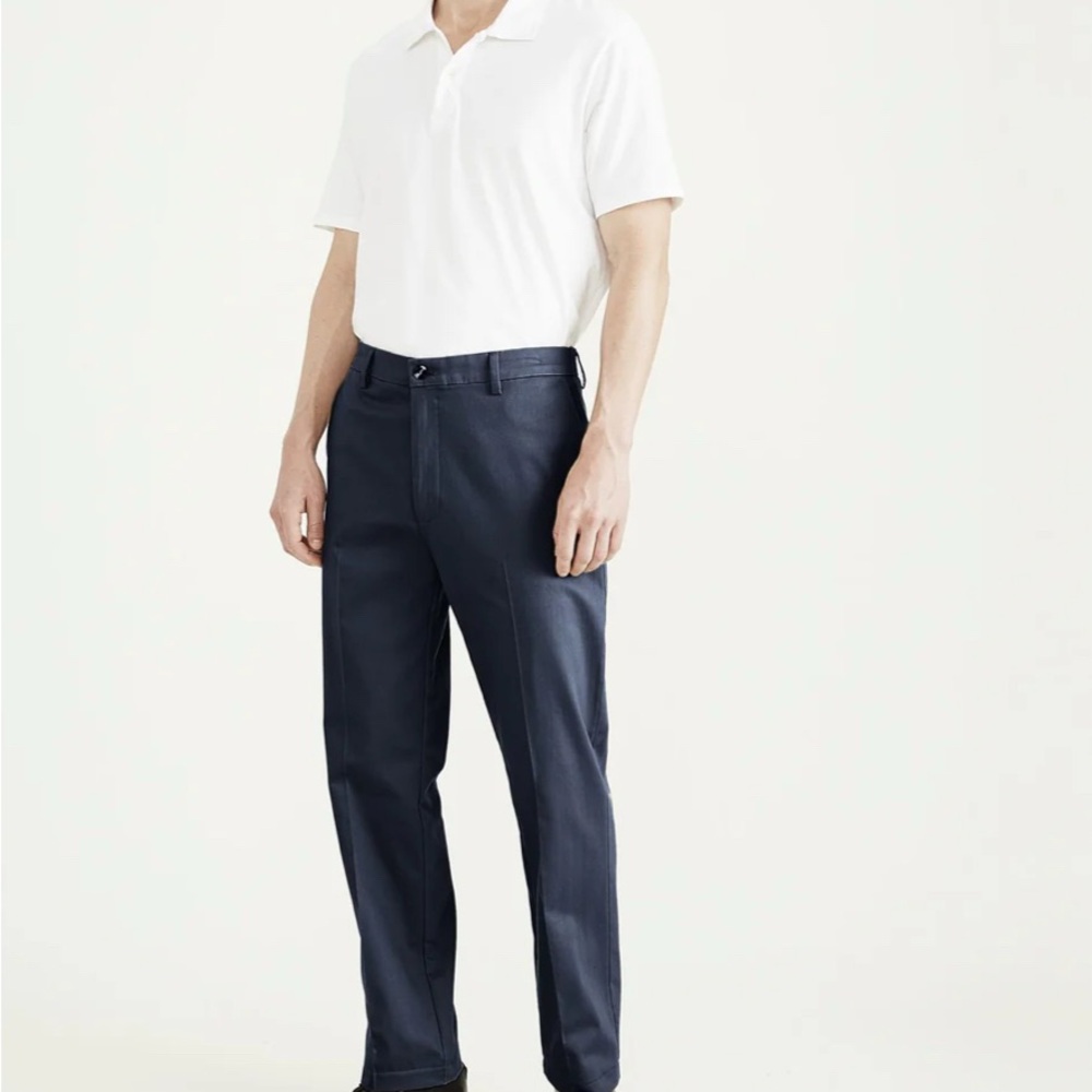 Dockers Navy signature Iron free Khakis Classic Fit Defender (Big&Tall) - Picture 1 of 12